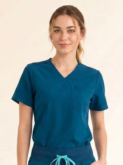 Women Cura Basic Scrub Top
