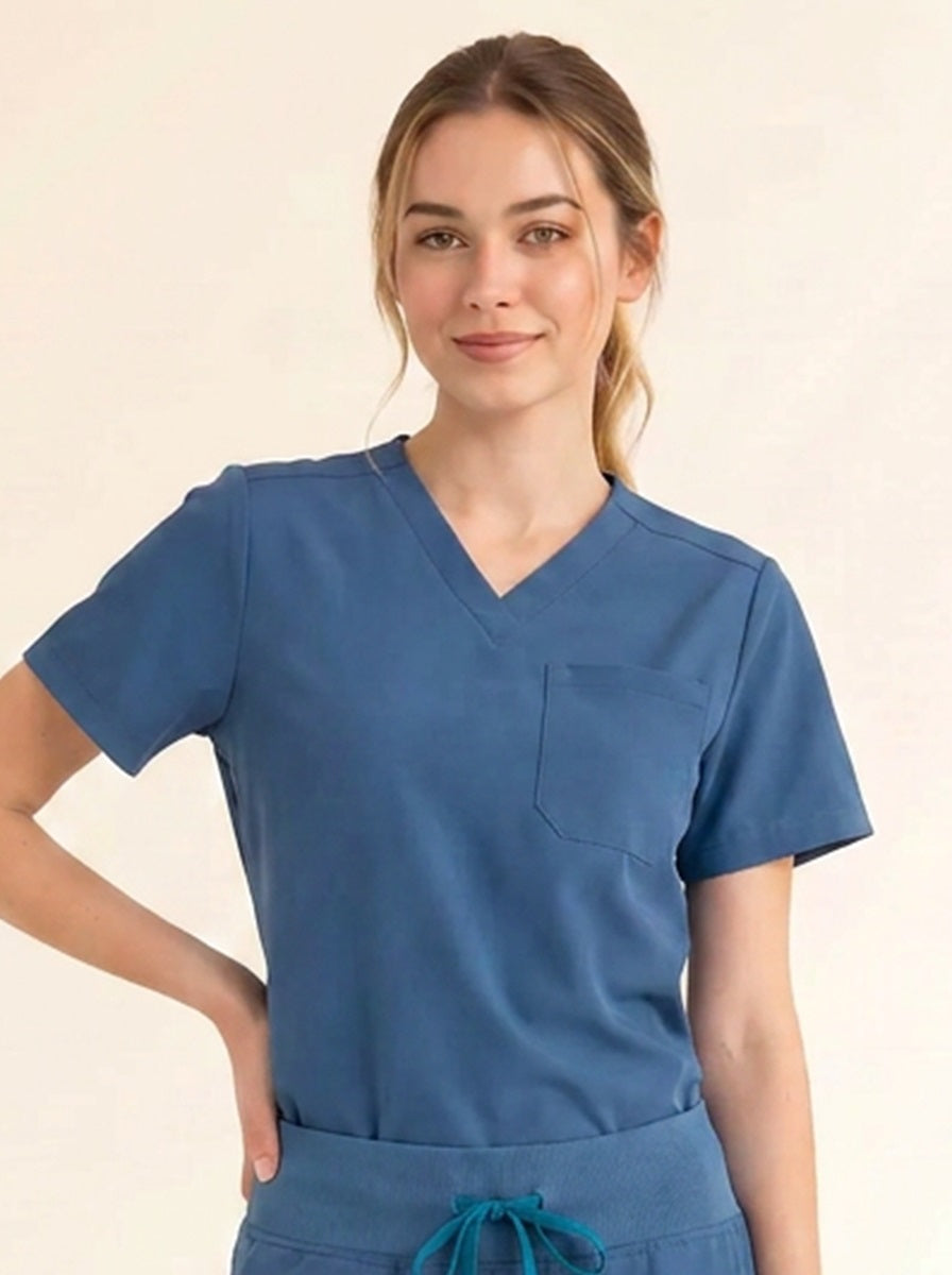 Women Cura Basic Scrub Top