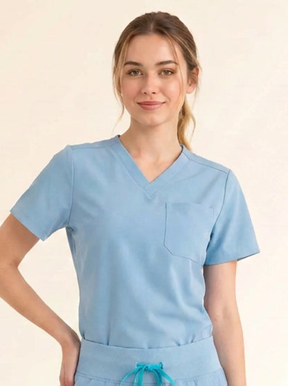 Women Cura Basic Scrub Top