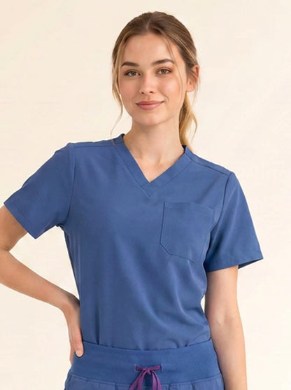 Women Cura Basic Scrub Top