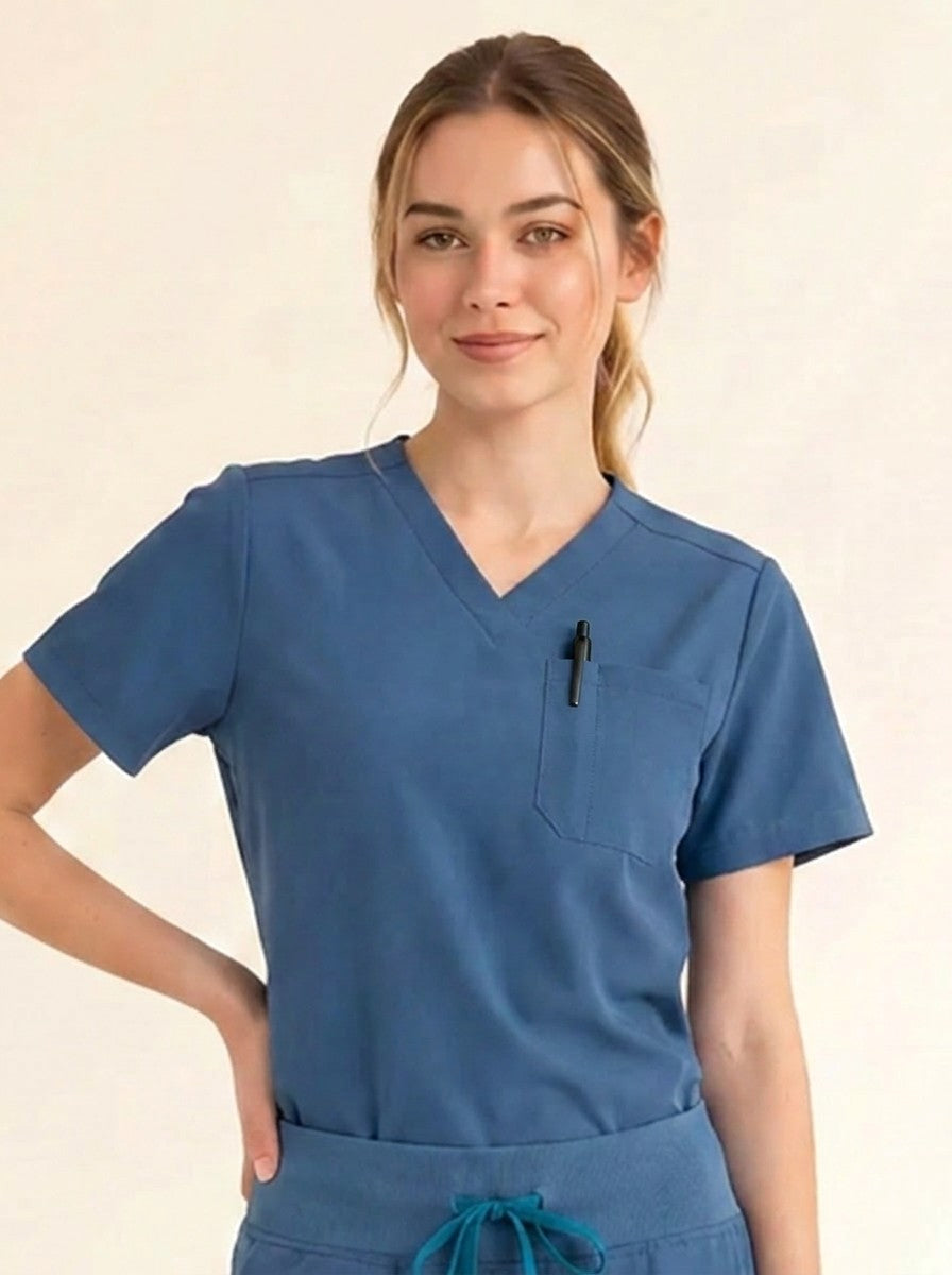Women's Cura PenSlot Scrub Top