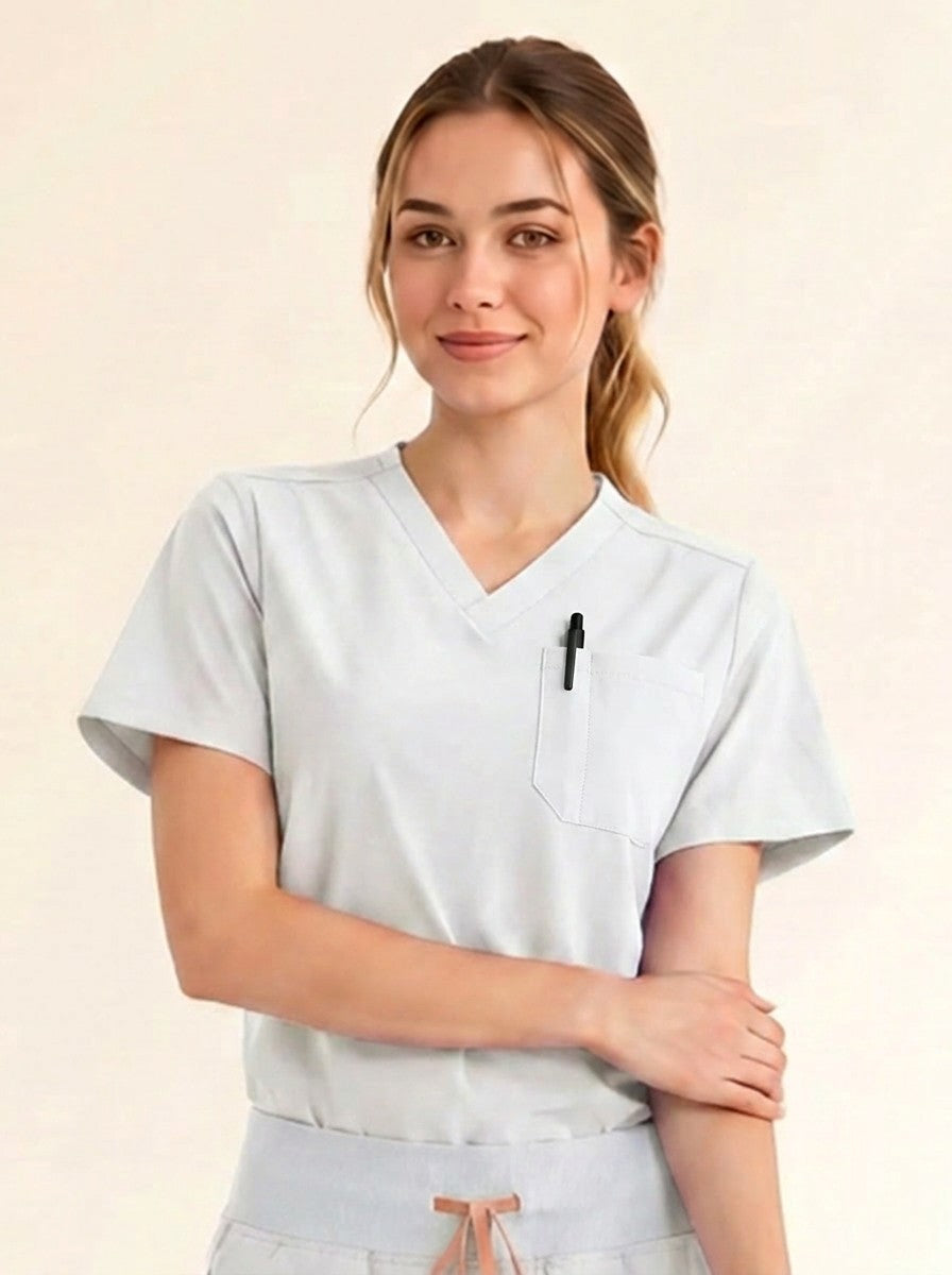 Women's Cura PenSlot Scrub Top