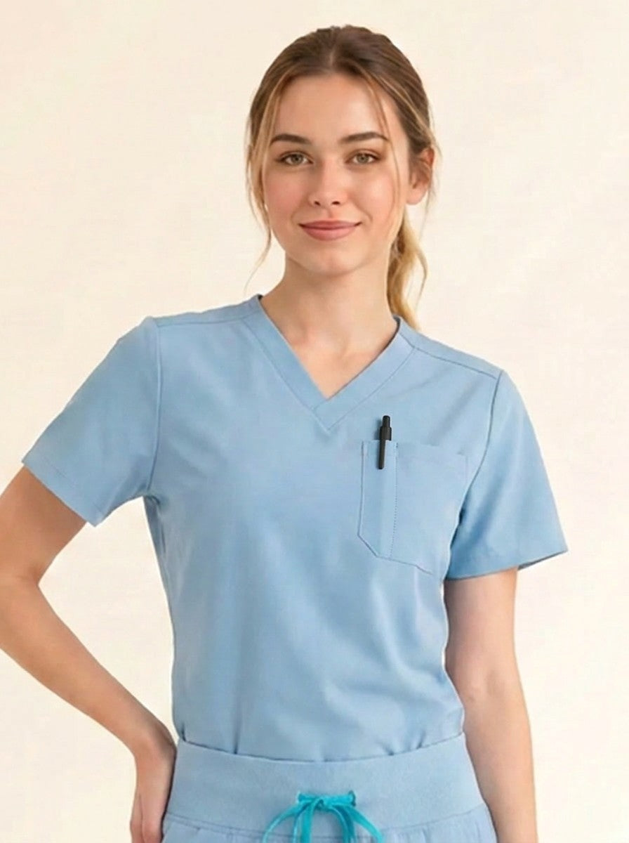 Women's Cura PenSlot Scrub Top