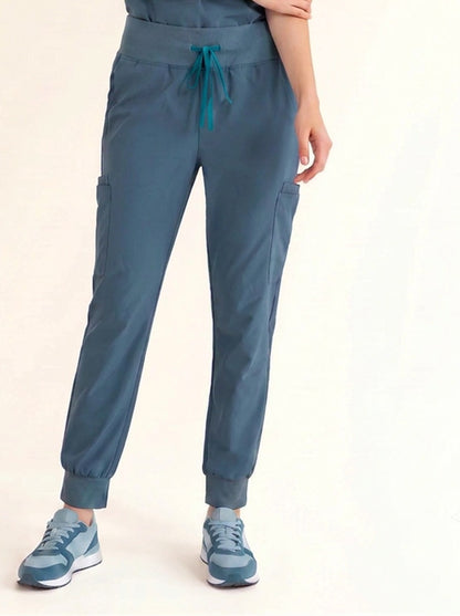 Women Rune Pro Scrub Pant