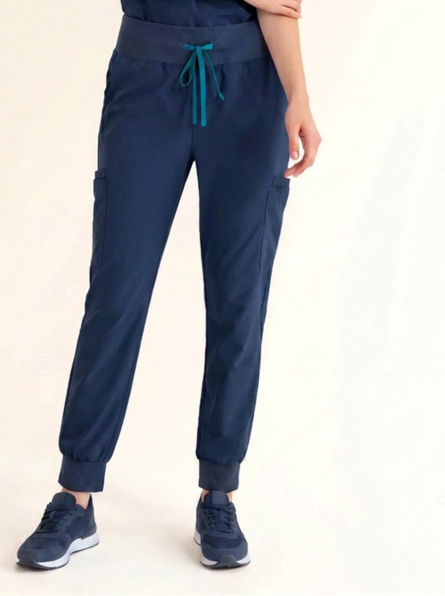 Women Rune Pro Scrub Pant