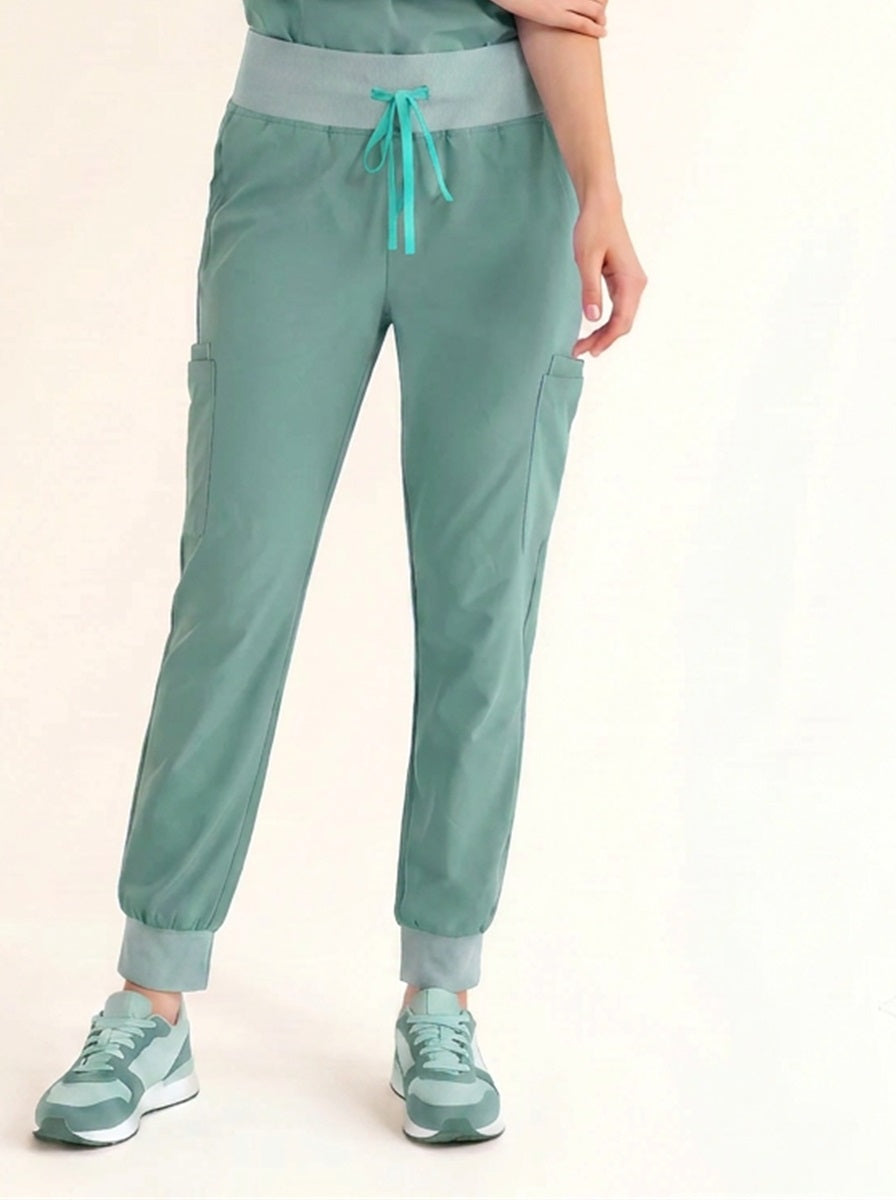 Women Rune Pro Scrub Pant