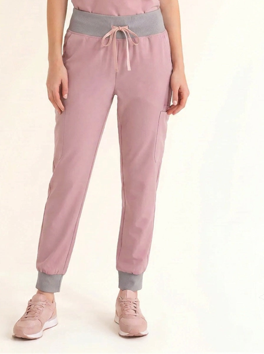 Women Rune Pro Scrub Pant