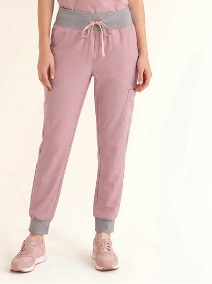 Women Rune Pro Scrub Pant