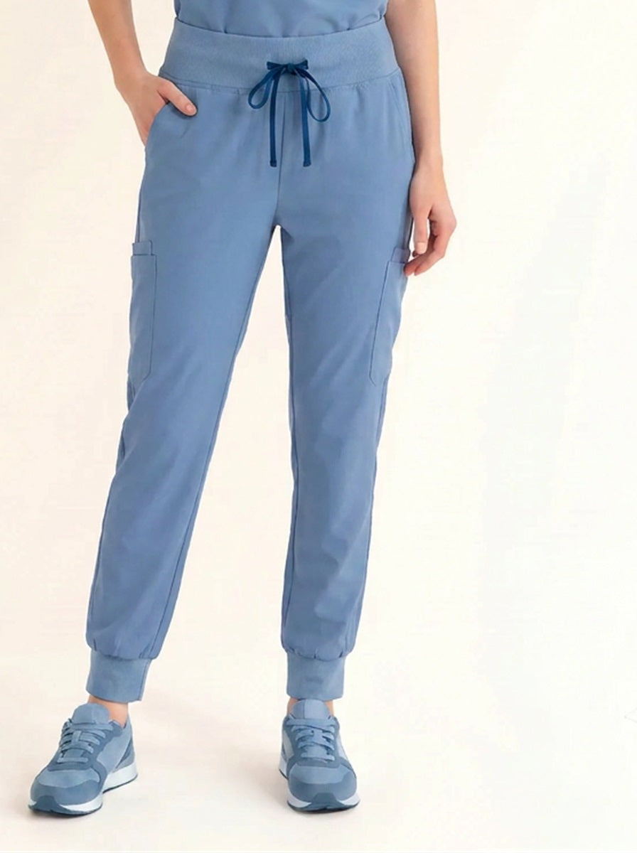 Women Rune Pro Scrub Pant