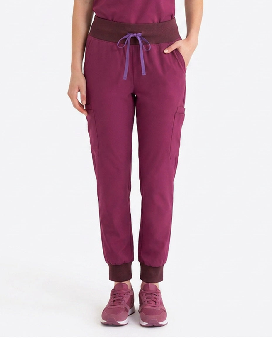 Women Rune Pro Scrub Pant