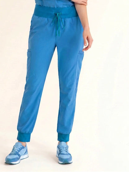 Women Rune Pro Scrub Pant