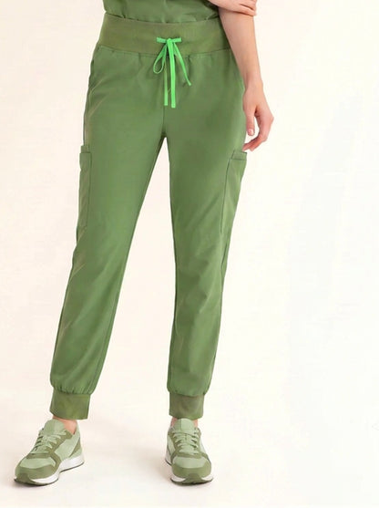 Women Rune Pro Scrub Pant