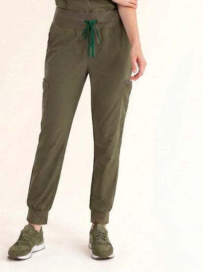 Women Rune Pro Scrub Pant