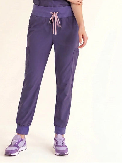 Women Rune Pro Scrub Pant