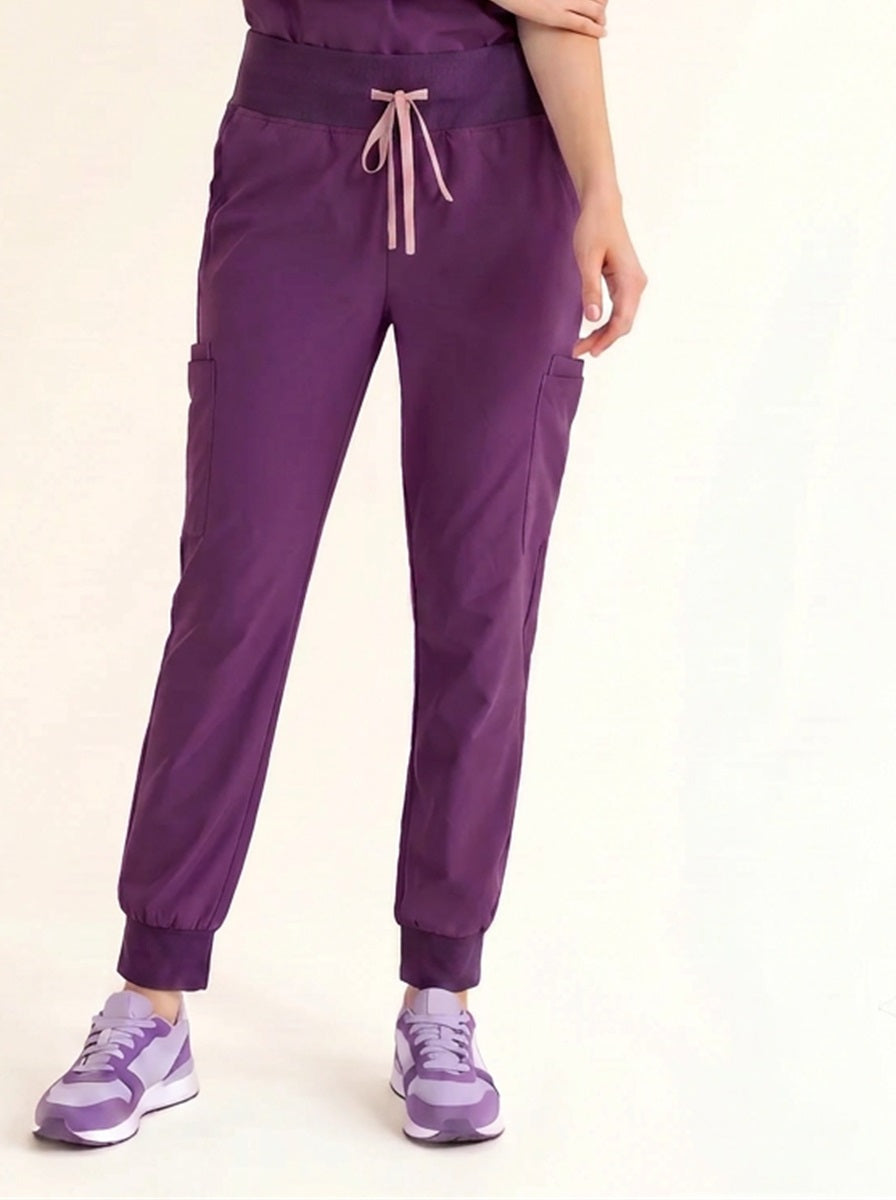 Women Rune Pro Scrub Pant