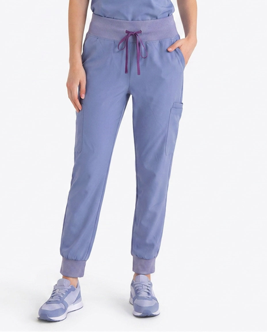 Women Rune Pro Scrub Pant