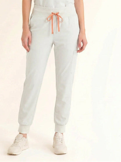 Women Rune Pro Scrub Pant