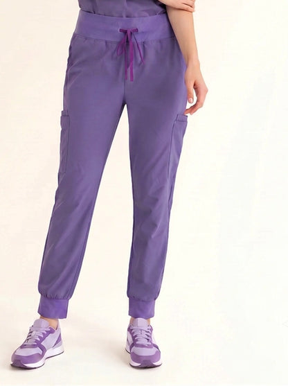 Women Rune Pro Scrub Pant