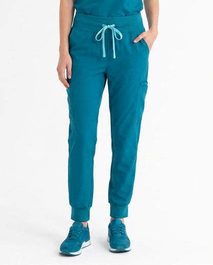Women Rune Pro Scrub Pant