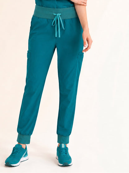 Women Rune Pro Scrub Pant
