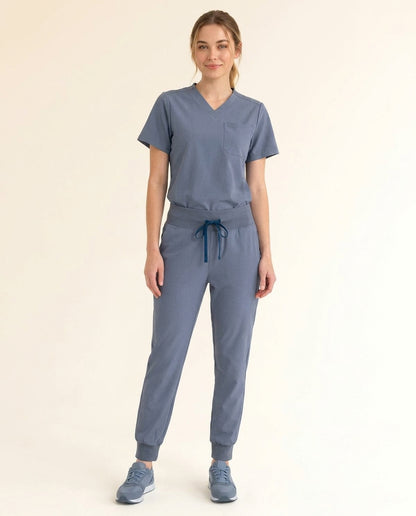 Women's Cura Basic Rune Classic Scrub Set