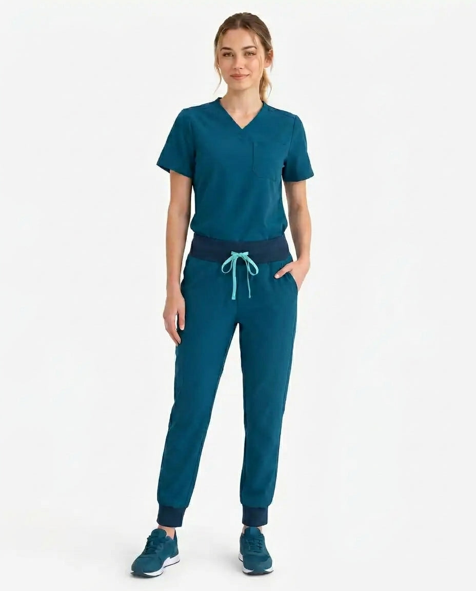 Women's Cura Basic Rune Classic Scrub Set