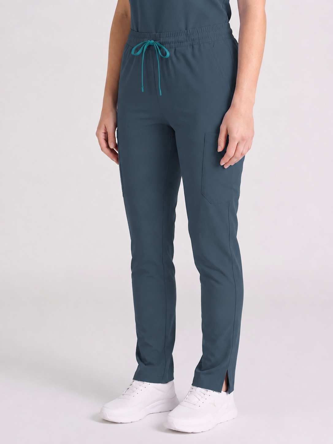 Women's Soleli Cargo Scrub Pant