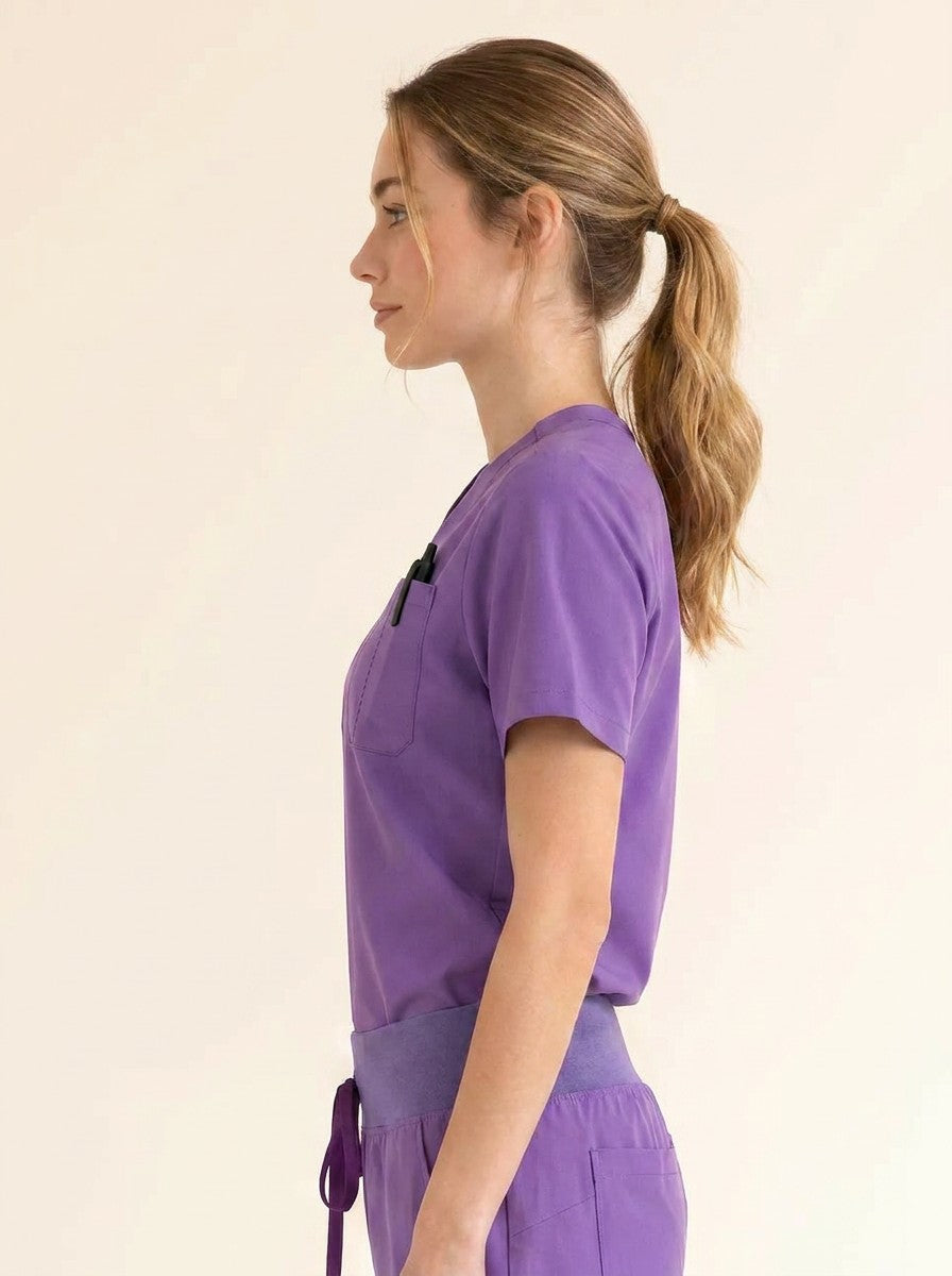 Women's Cura PenSlot Scrub Top